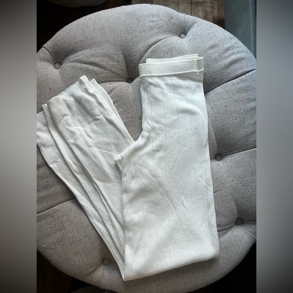 SKIMS Tops - SKIMS pointelle lounge set (bodysuit and pants)
Pants are XS
Bodysuit is small